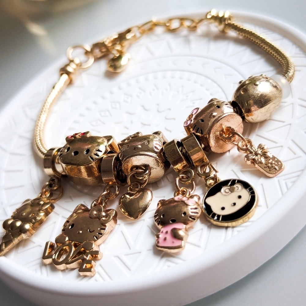 Hello Kitty "Sweetheart" Rose Gold Charm Bracelet Pandora Style - Picture 9 of 12